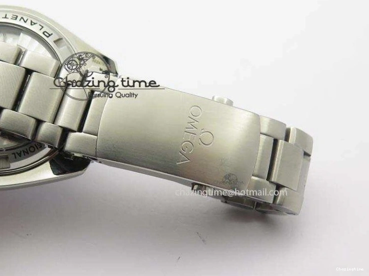 0507 Planet Ocean SS Bp Maker 45mm Black Bezel On SS Bracelet A OnTrend 8218